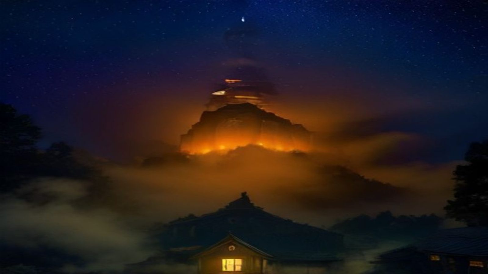 威尼斯人度假村壮观夜景，金色灯光映照在室内运河水面，欧式拱廊与贡多拉相映成趣，奢华氛围令人叹为观止